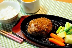 カフェパーク ミッキー（Cafe Park MICKEY）＠京都「550円ハンバーグ定食」実食レビュー