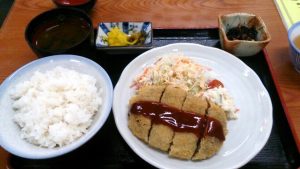 千本丸太町　千成食堂