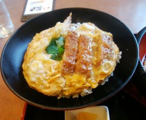 京都グルメレポート142「得得」ミックス丼ランチ