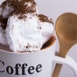 デコ盛りウィンナーコーヒー　“和田屋cafe”