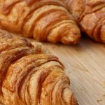 まざあぐうす ＠京都・金閣寺「幻のクロワッサンシュークリーム」実食レビュー