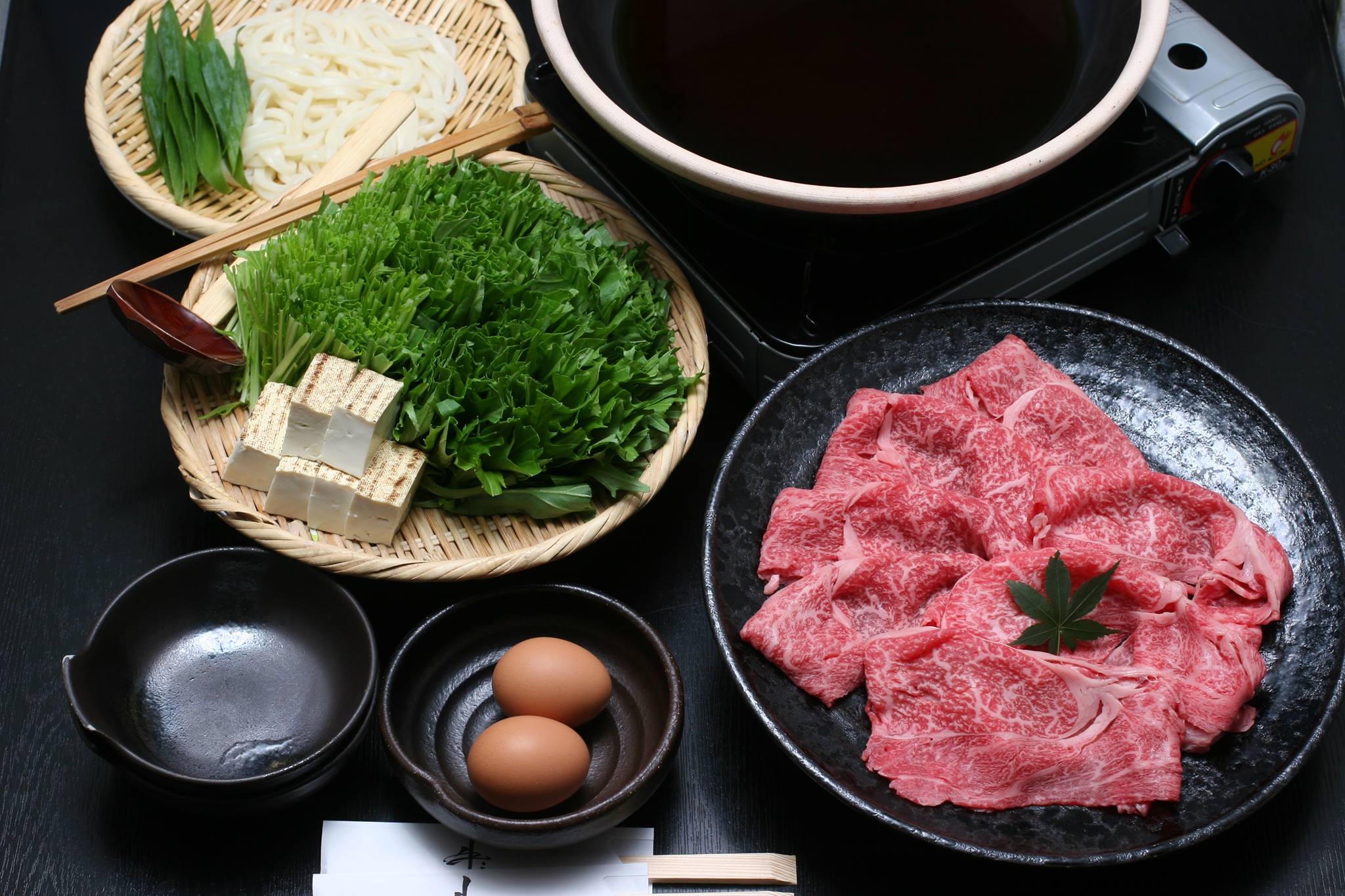 牛・キムラ はりはり鍋 ＠京都「芸能人も通う隠れた名店」の鍋を実食レビュー