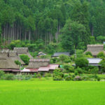 もしもツアーズで京都の秘境「美山 かやぶきの里」が紹介されます