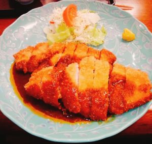 京都グルメレポート201「ＦＯＲＥＳＴ」ジャンボロースカツ