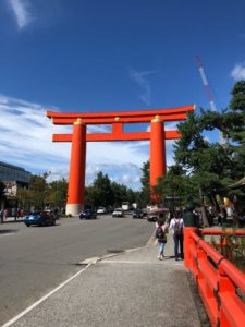 平安神宮周辺散策 　スタバの尋常じゃない人・人･ひと(>_<)～峯嵐堂　平安神宮店　わらびもち～ぷるんぷるん(^^♪
