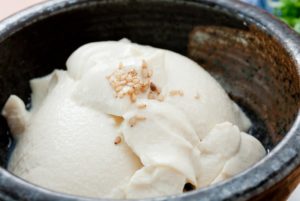 京都には超マニアックで入手困難な「おぼろ豆腐」がある