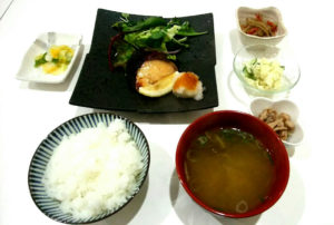 麩屋町二条 エソラ