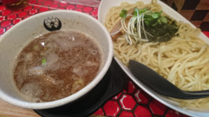 京都　つるかめのつけ麺で一人飯