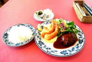 下鴨　グリル生研会館