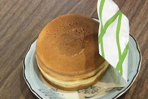 大ばん振舞い？？　"はま長の大判焼"