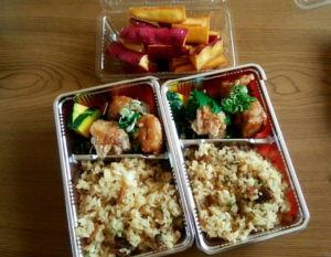 新大宮商店街　とり山卯吉