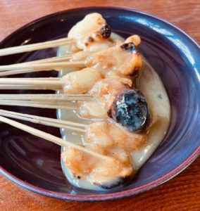 京都グルメレポート499「あぶり餅　かざりや」あぶり餅