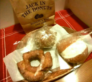 イオンモール京都五条店　JACK IN THE DONUTS
