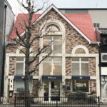 赤い屋根の洋菓子屋さん　　《パティスリーフルール》