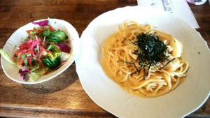 国際会館駅　ドルフ