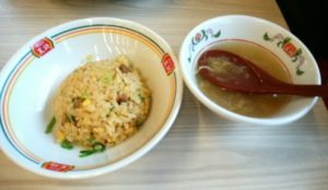 国際会館駅　餃子の王将