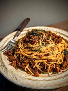 zensockskitchen　～京松蘭ミンチのボロネーゼ～