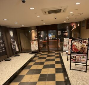 京都グルメレポート856「シャオフェイヤン」四川麻婆豆腐定食　海老と卵のチリソース定食