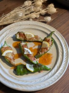 zensockskitchen～万願寺とうがらしの海老詰め、いんげんのガーリック炒め～