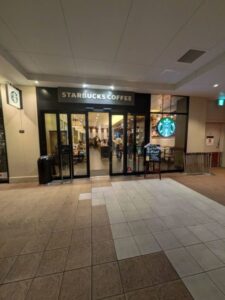 スターバックスコーヒー 三井アウトレットパーク滋賀竜王店★★☆☆☆【滋賀】
